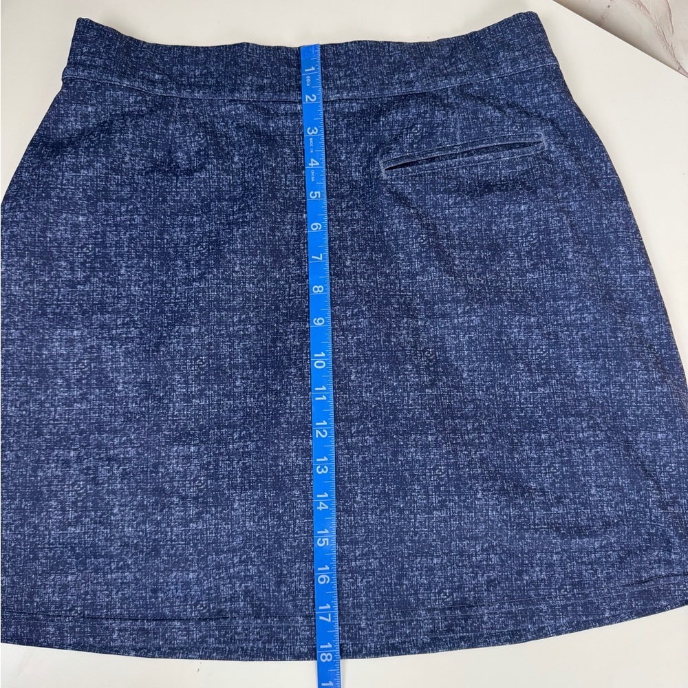 Peter Millar Skort Golf, Tennis, Pickleball Sun Protection Size Medium - Picture 6 of 6